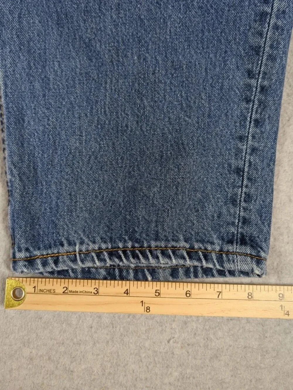 Levi's 550 Jeans Men's 40x30 (Actual 38x29) Blue Denim Relaxed Fit Tapered Leg